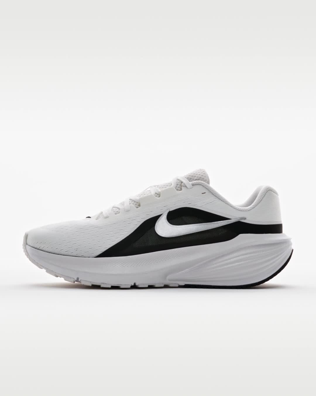 Summit White/Black/White/Metallic Silver