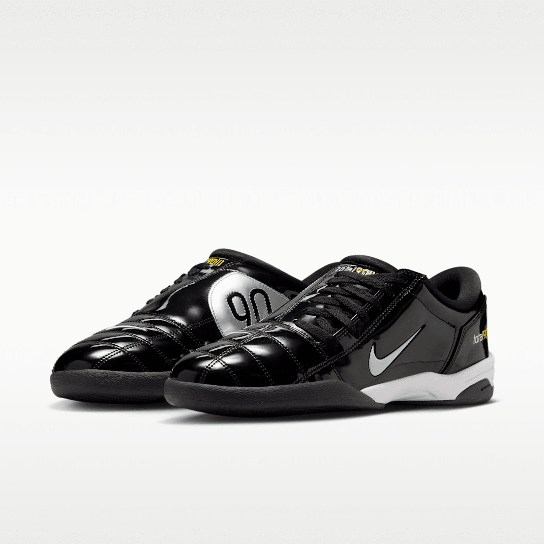 Black/Metallic Silver/White