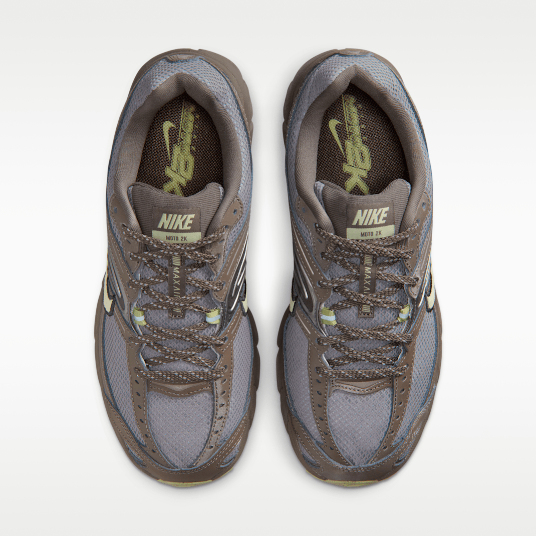 Cave Stone/Cement Grey/Metallic Cool Grey/Olive Aura