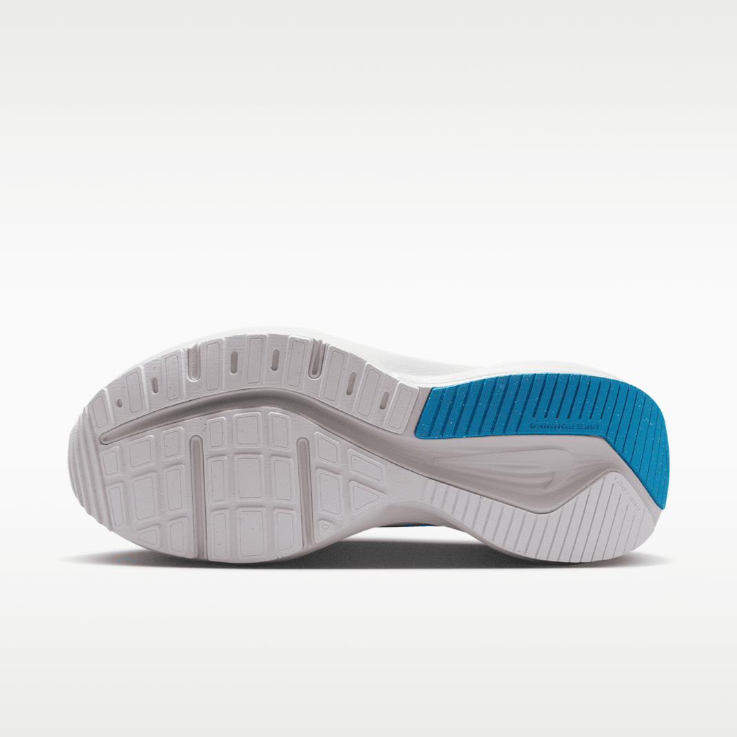 Off White/Light Current Blue/Vast Grey/Black