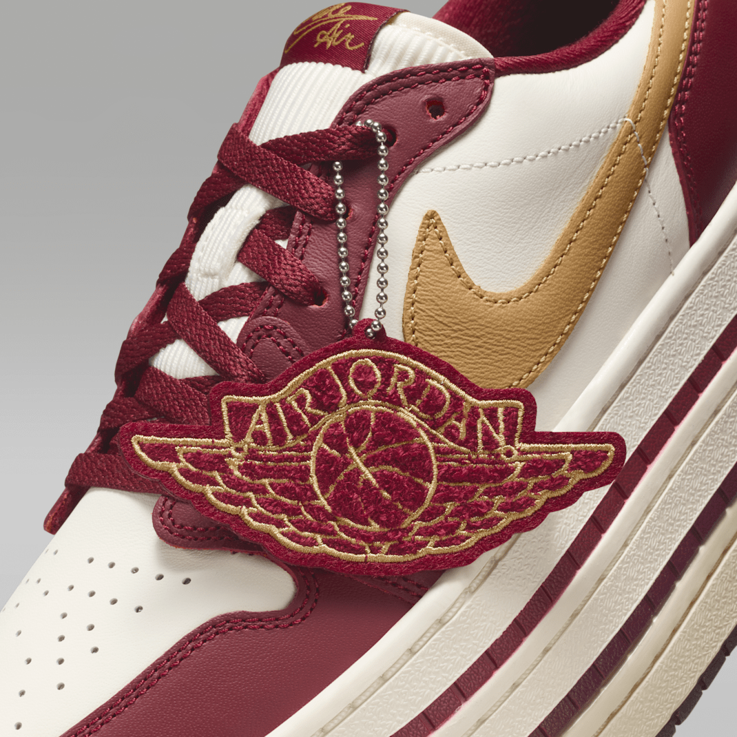 Team Red/Pale Ivory/Sanded Gold