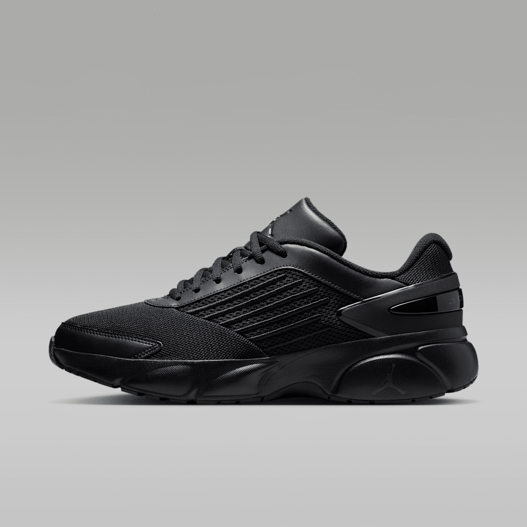 Black/Dark Smoke Grey 3