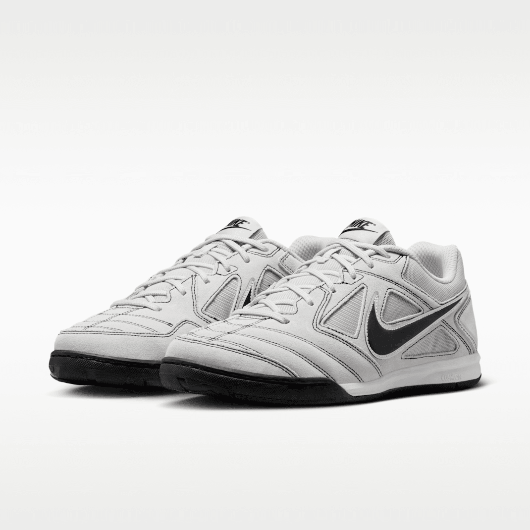 Grey Fog/White/Off White/Black
