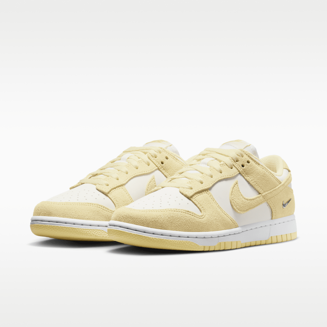 Sail/White/Metallic Silver/Soft Yellow