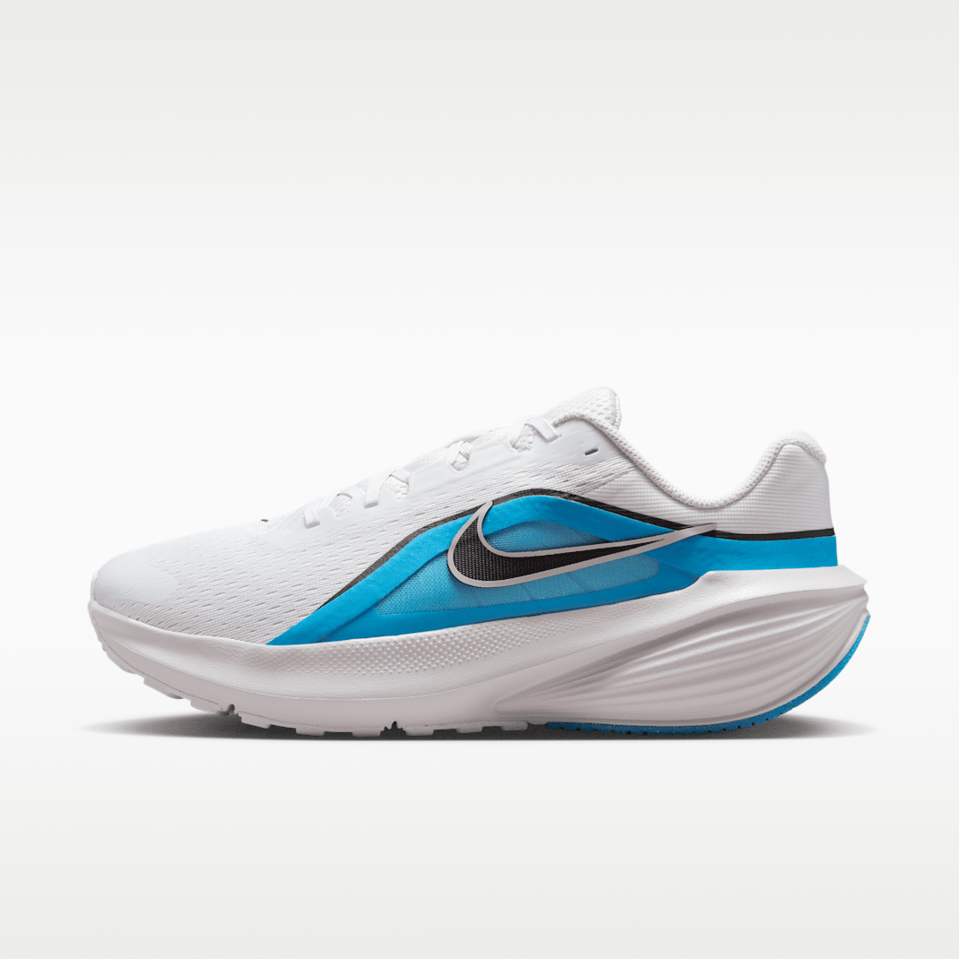 Off White/Light Current Blue/Vast Grey/Black