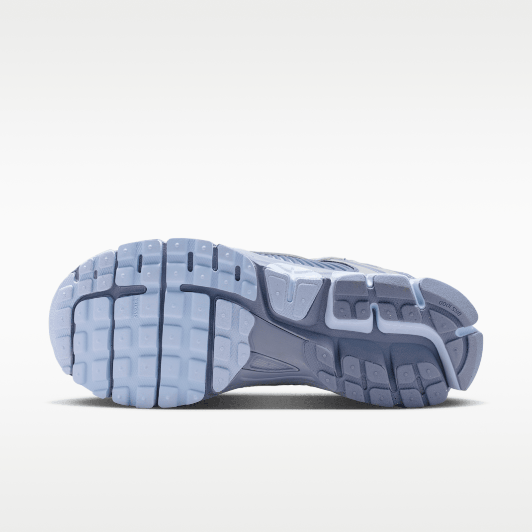 Ashen Slate/Hydrogen Blue/Ghost/Metallic Silver