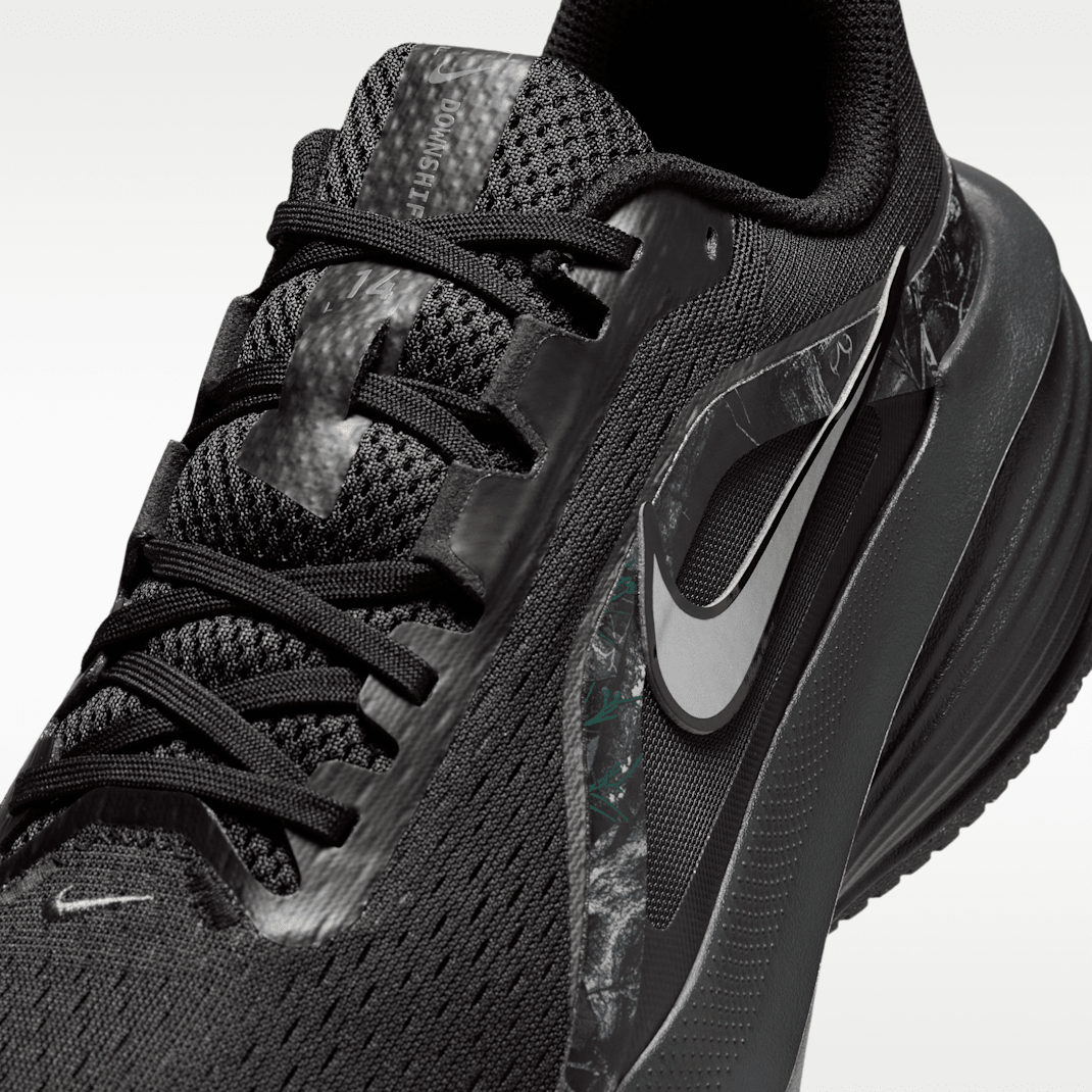 Black/Dark Smoke Grey/Iron Grey/Metallic Dark Grey