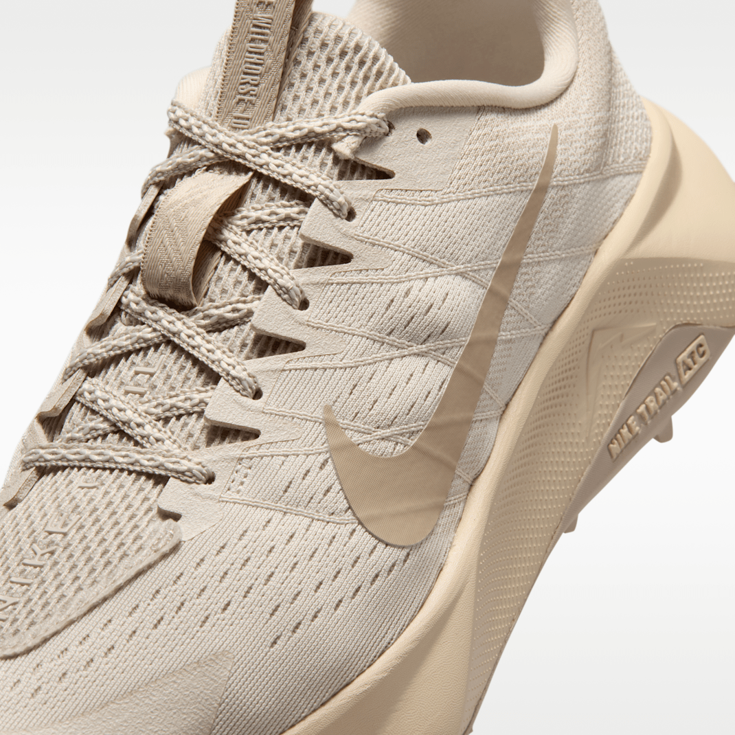 Light Orewood Brown/Safety Orange/Cream II