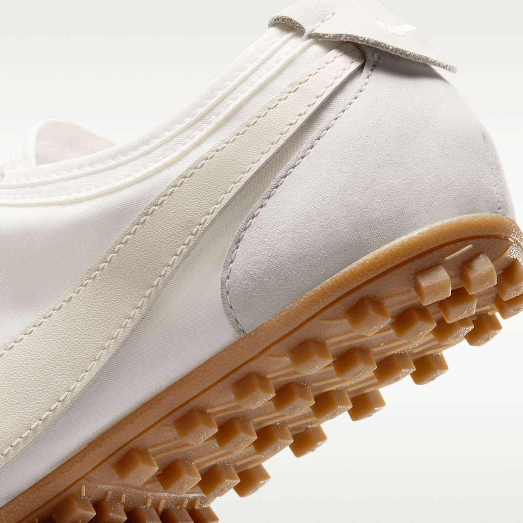 Summit White/Gum Light Brown/Soft Pearl