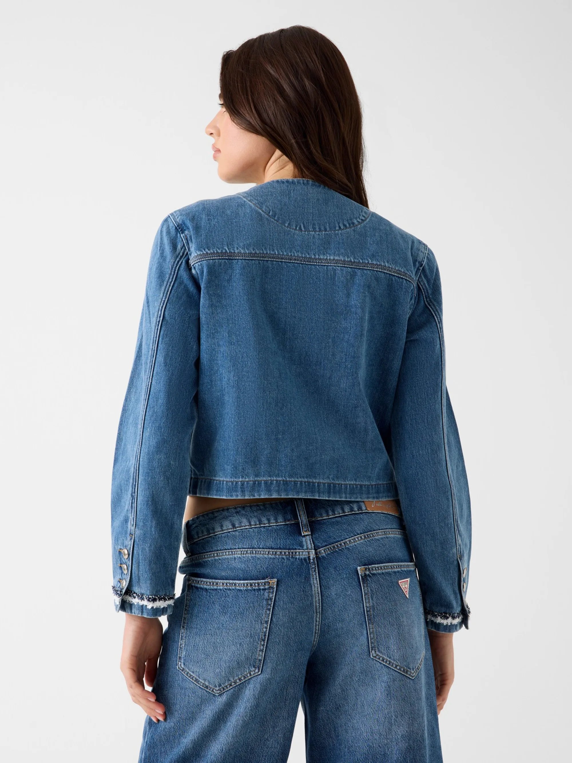 Medium Blue