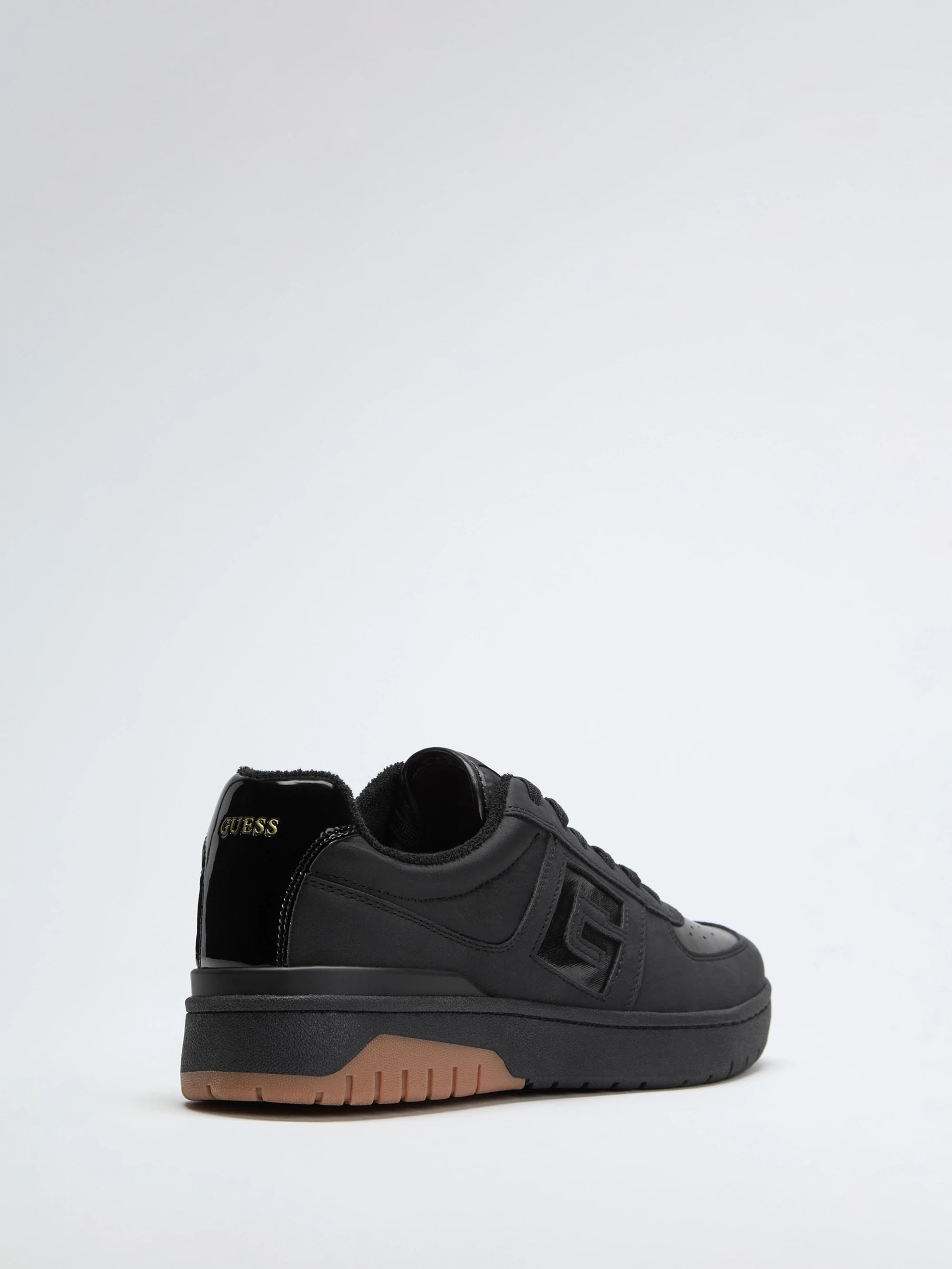 Black 001