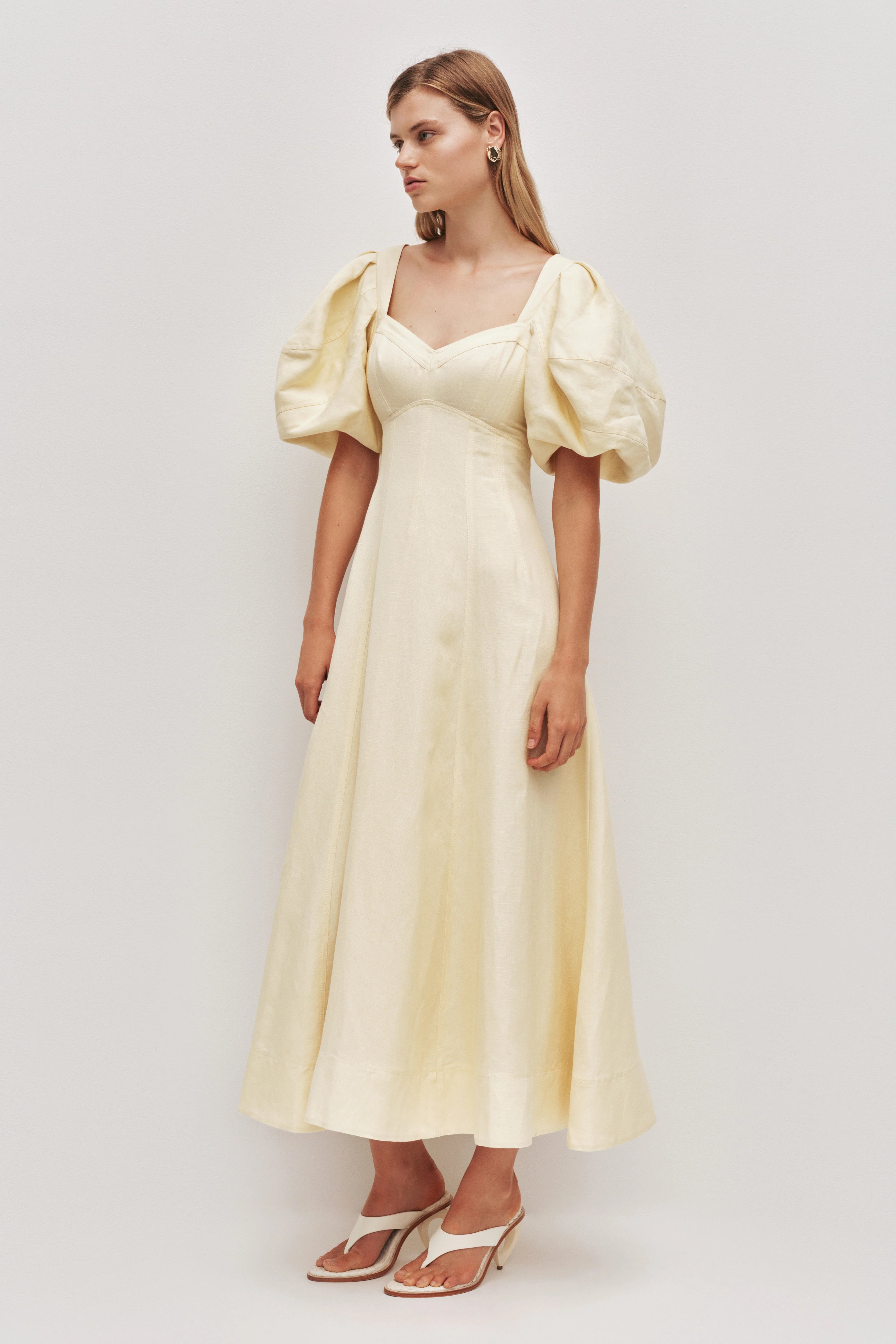PASTEL YELLOW