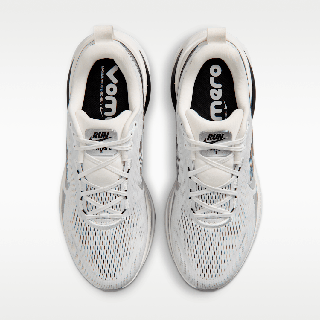 Summit White/Black/Off White/Metallic Silver