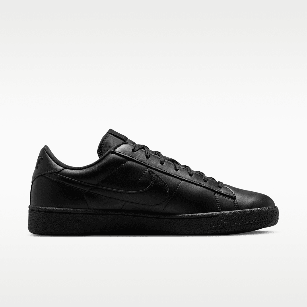 Black/Black/Black