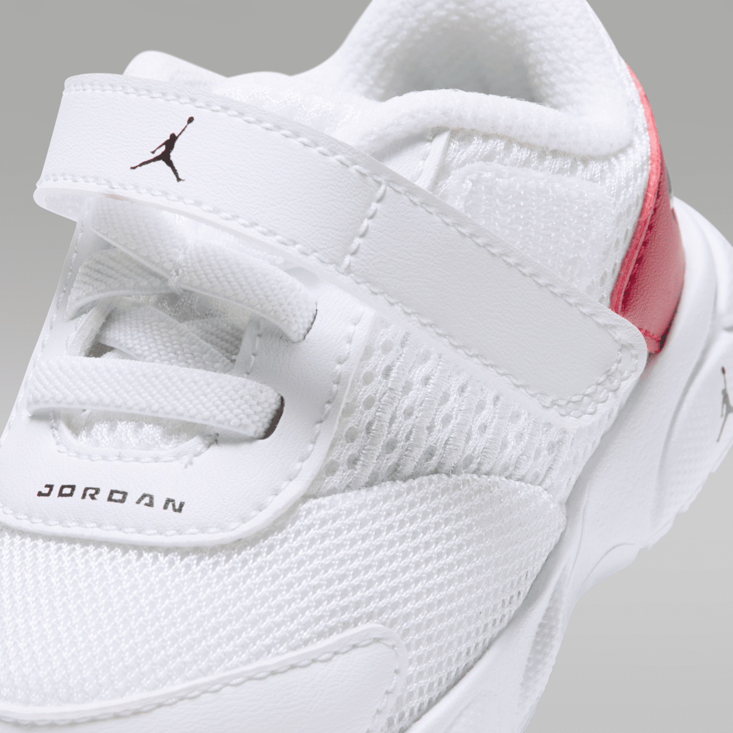 White/Gym Red/Metallic Silver/Black
