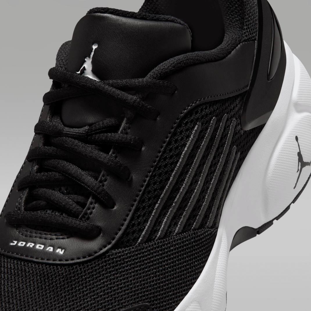 Black/Anthracite/White