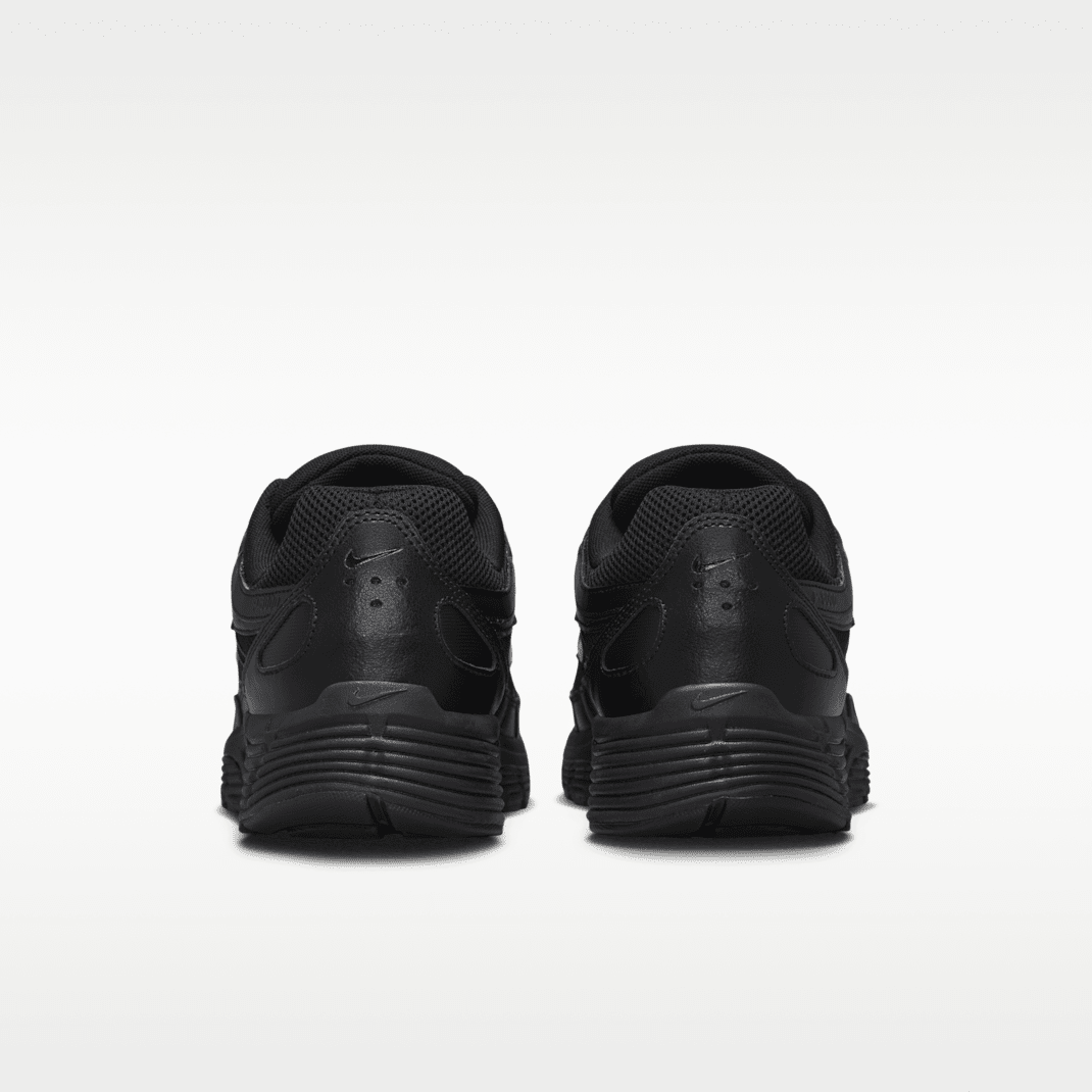 Black/Black