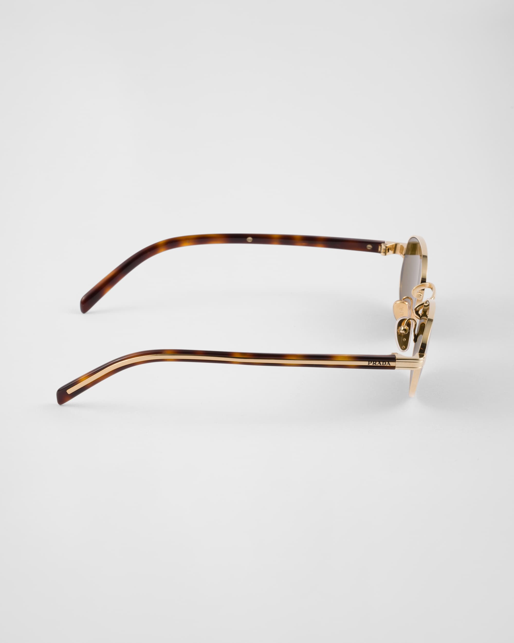 Lentes verde oscuro
