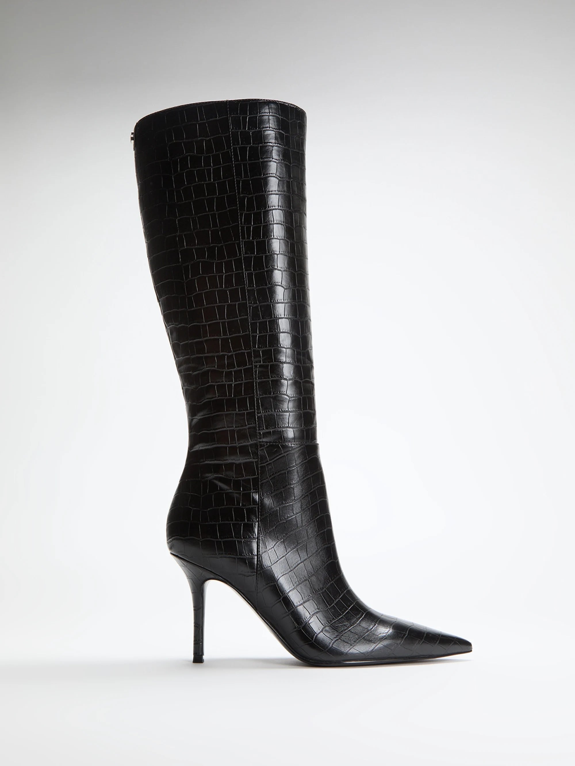 Black 002