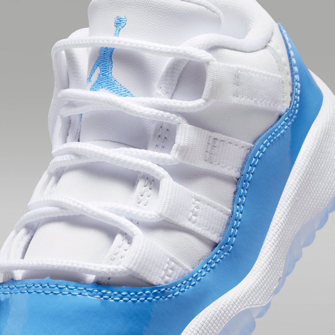 White/Black/University Blue
