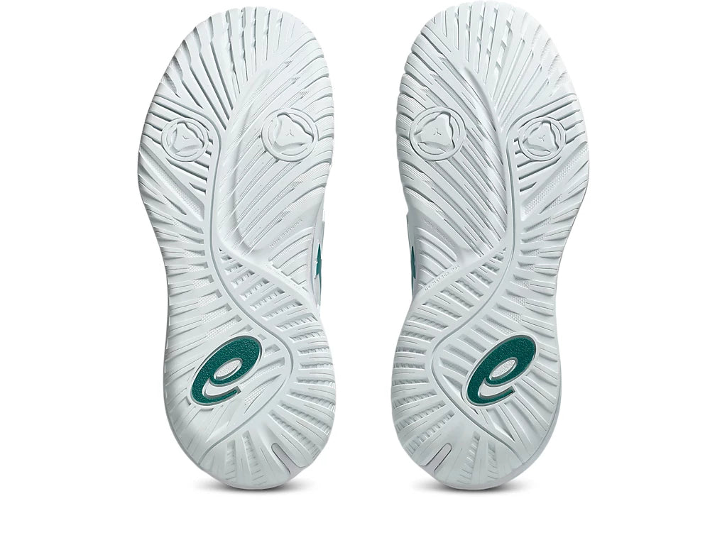 White/Pitch Green