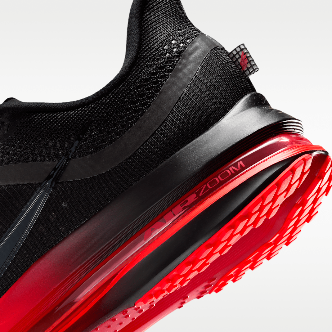 Black/University Red/Bright Crimson/Black