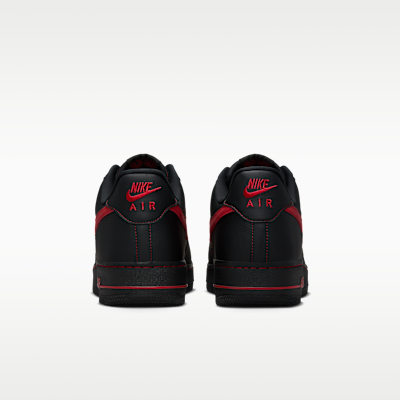 Black/Black/Black/University Red