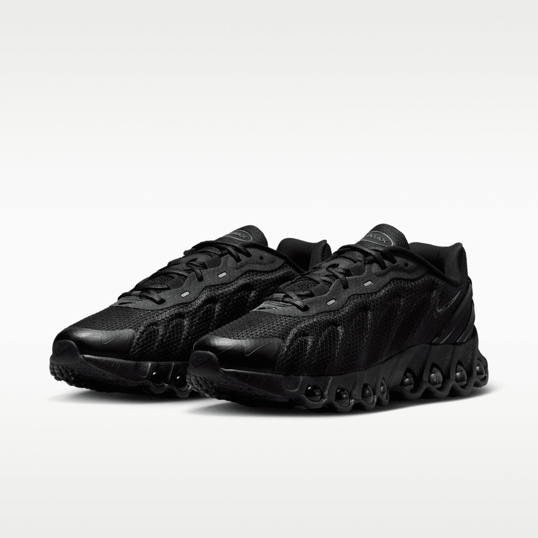 Black/Black