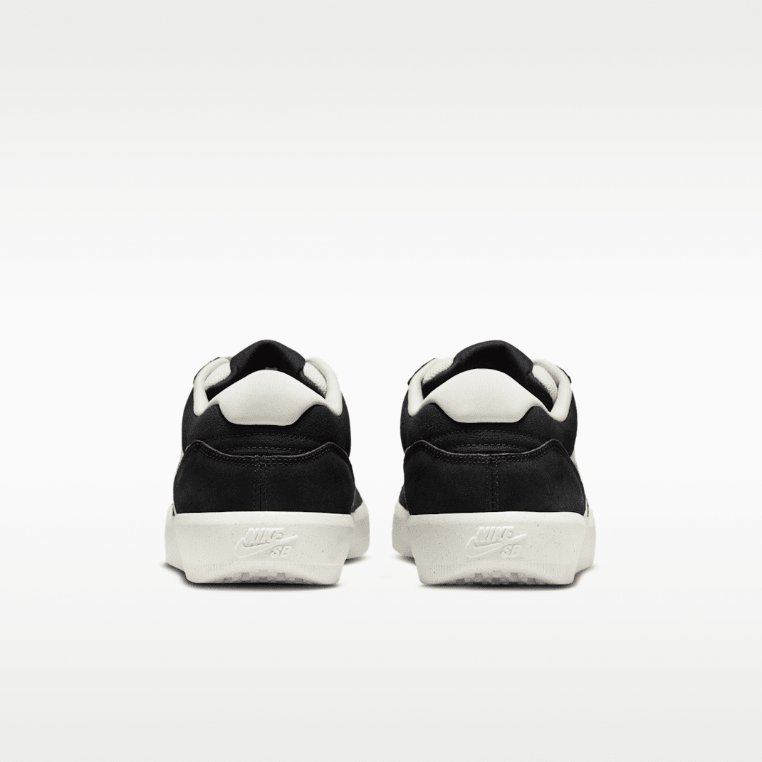 Black/Summit White/Sail/Cool Grey
