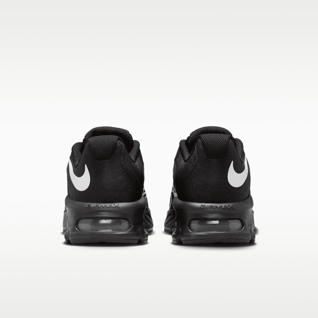Black/White