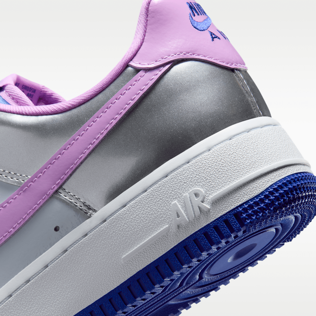 Chrome/Pure Platinum/Lagoon Pulse/Fuchsia Glow