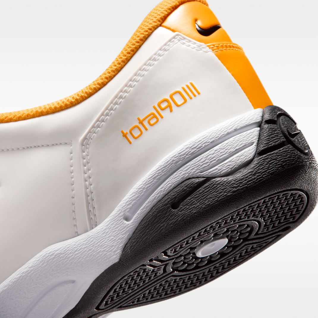 White/University Gold/Black