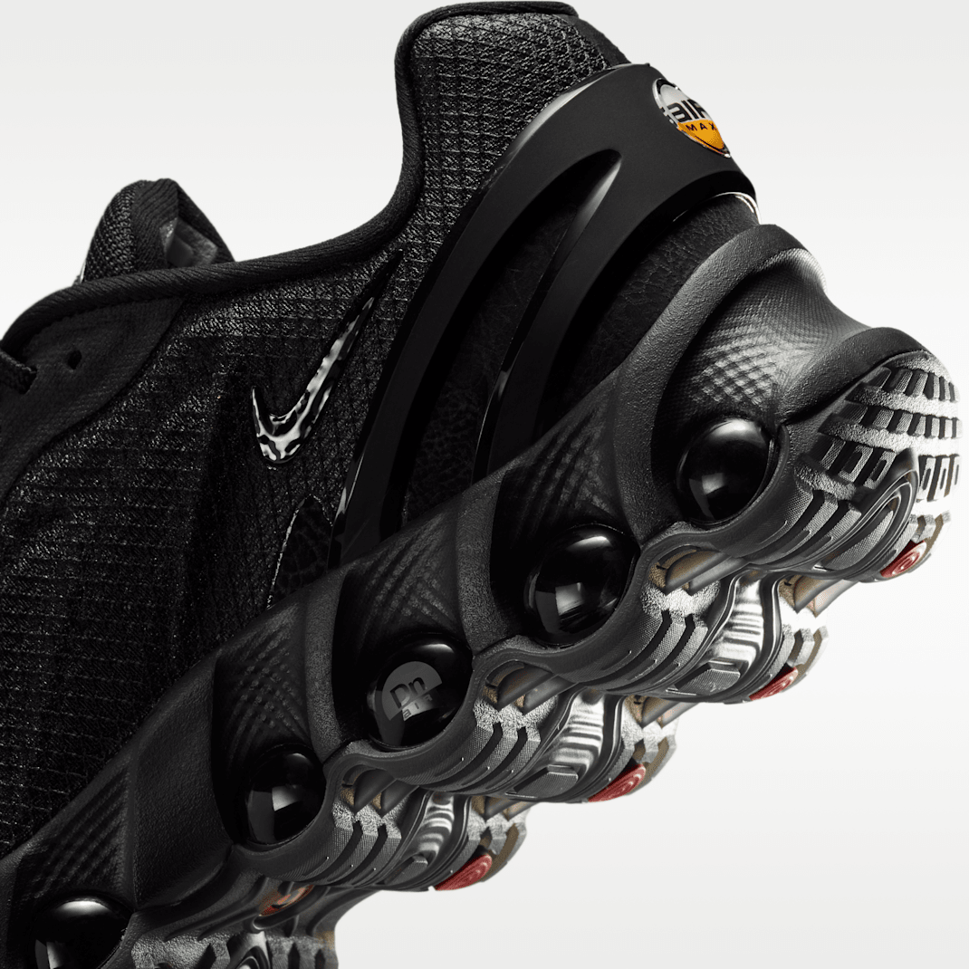 Black/Black
