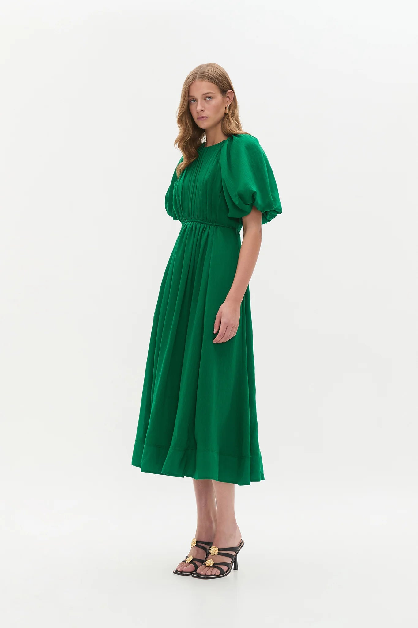 GREEN SAPPHIRE
