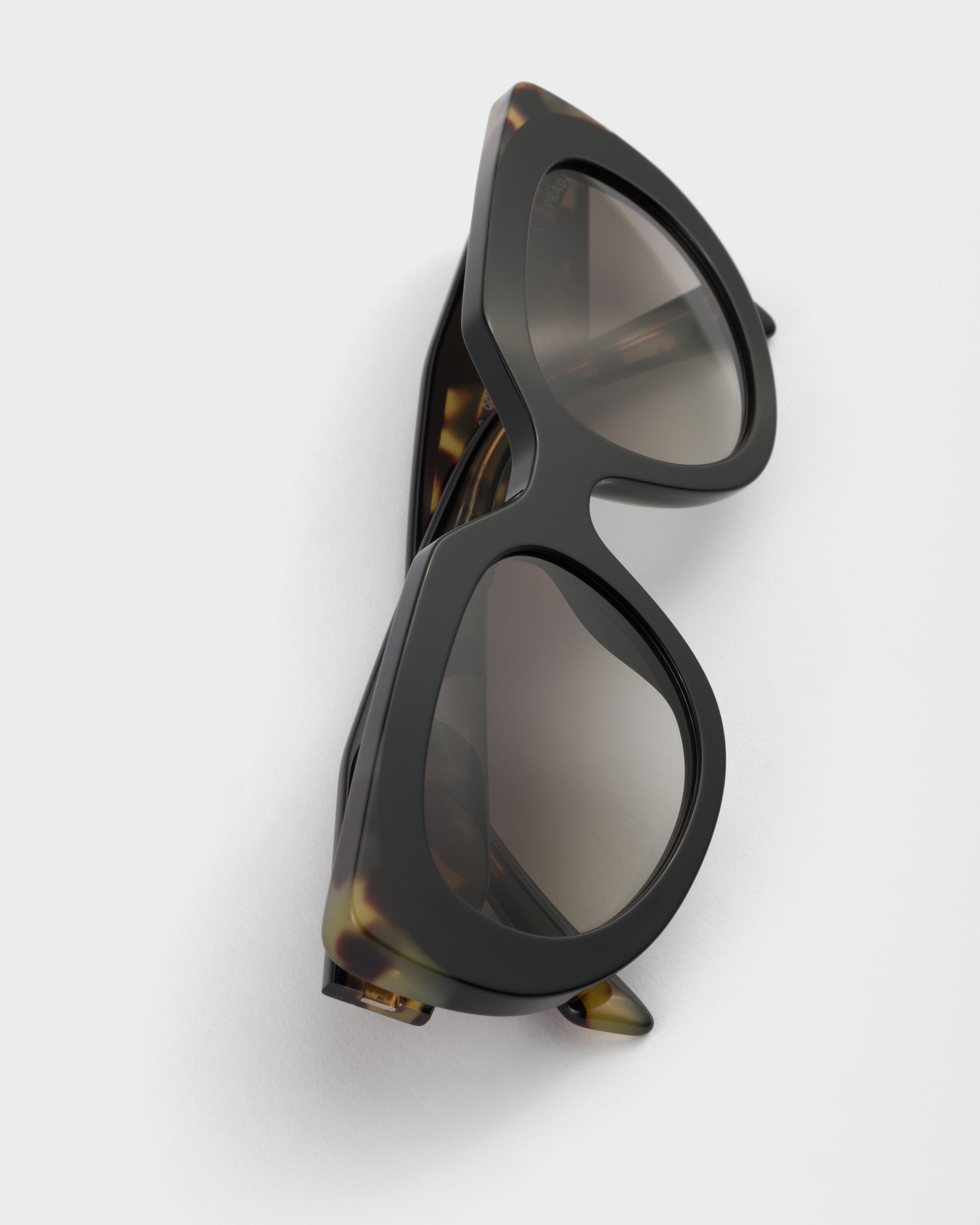 Lentes Antracita