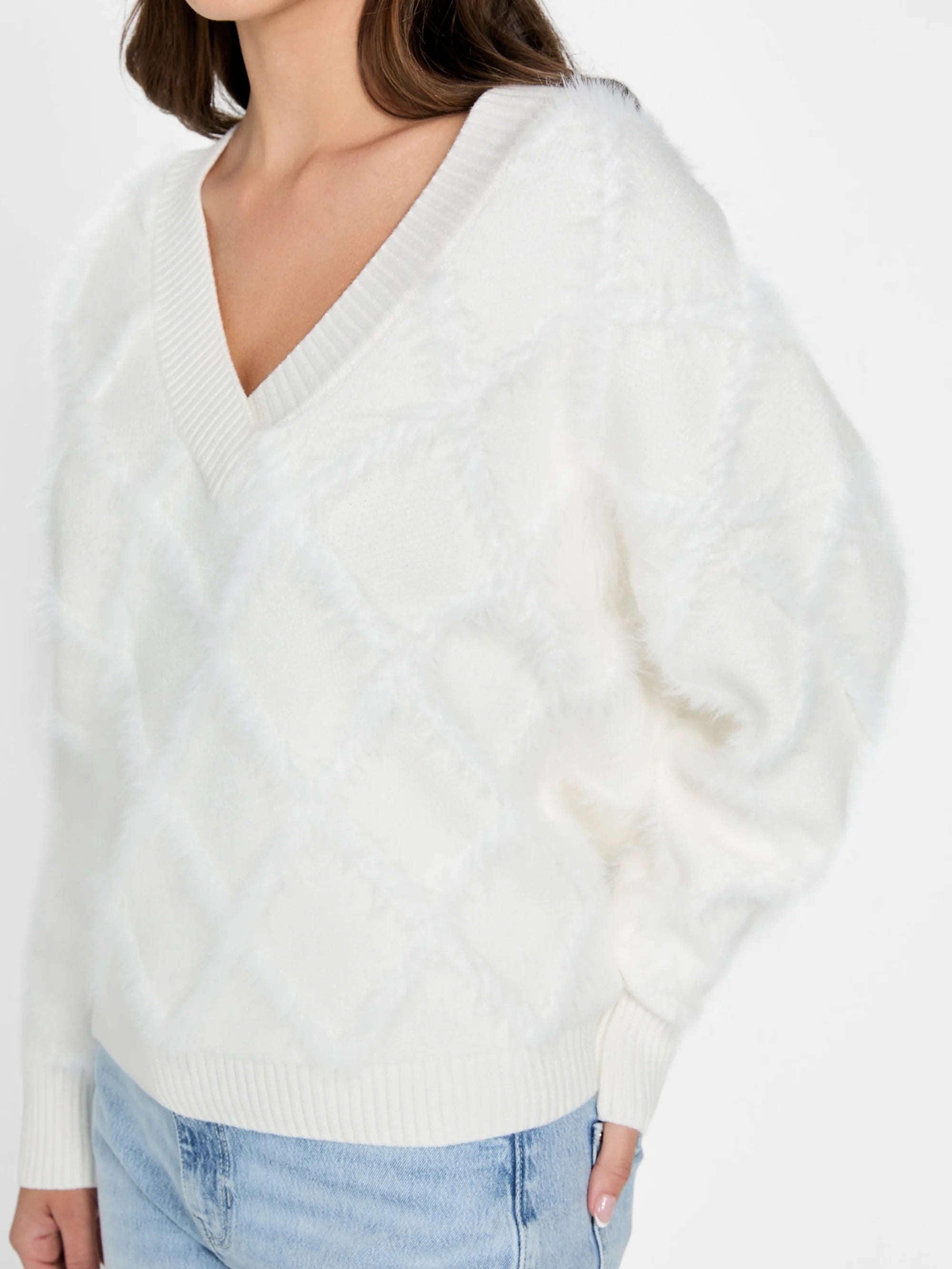 Dove White