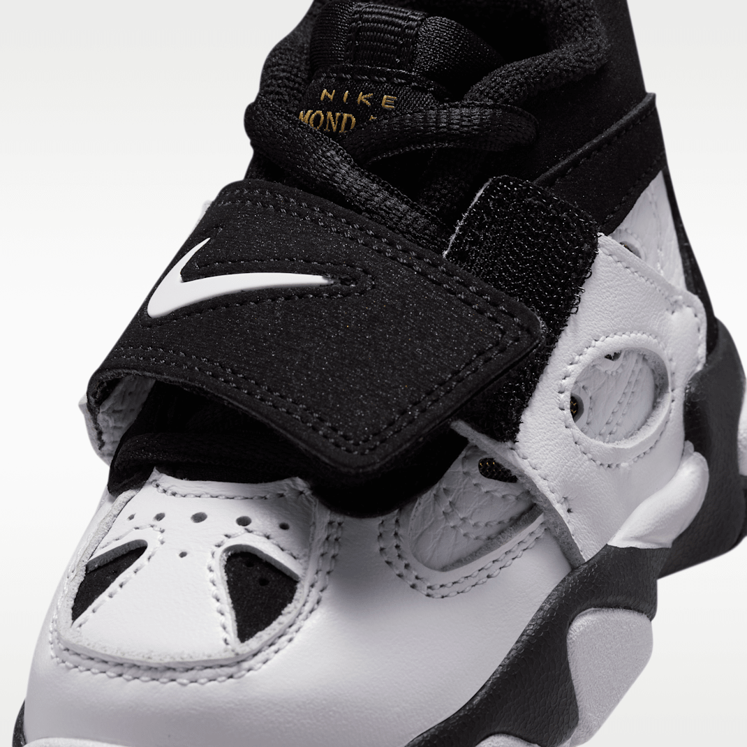 Black/Fire Red/Metallic Gold/White