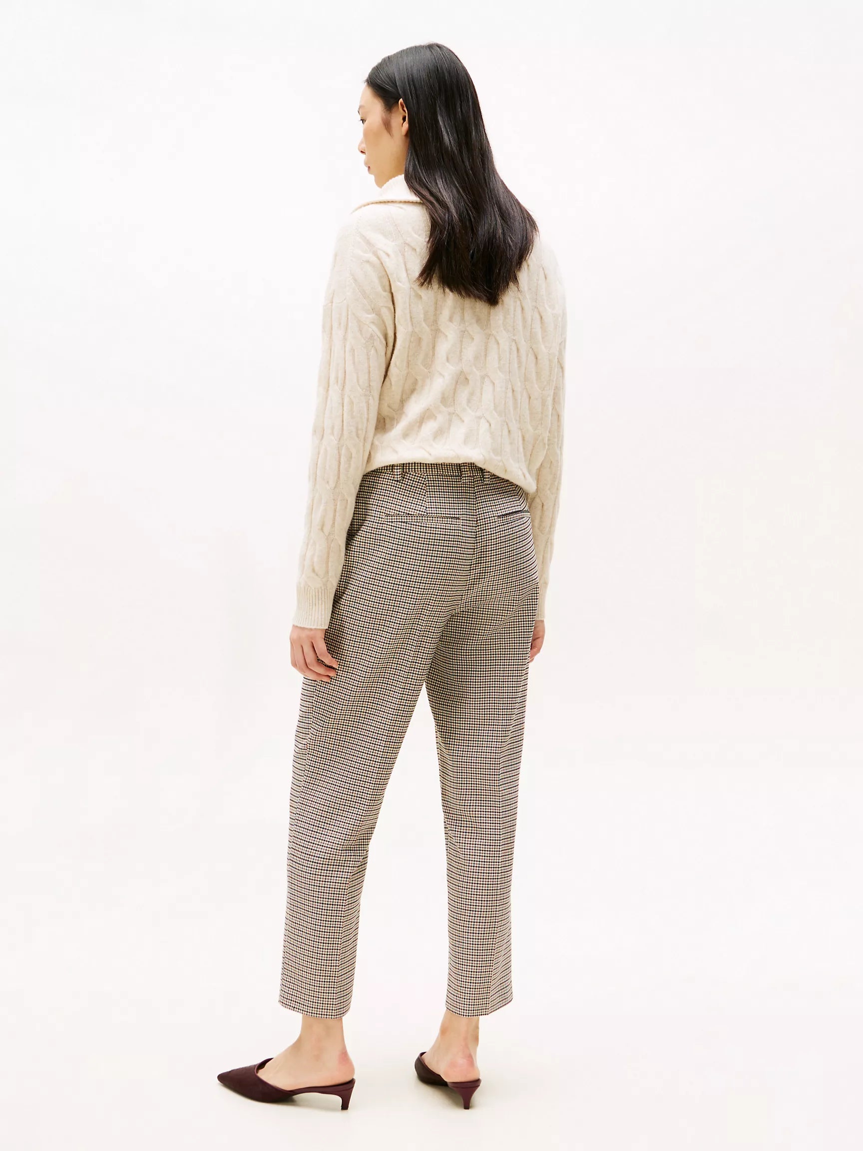 Beige Houndstooth