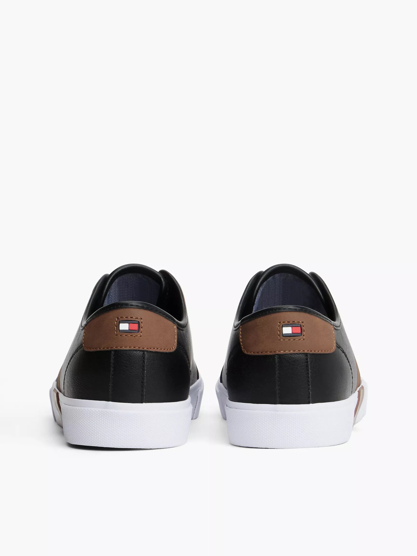Black/Cognac