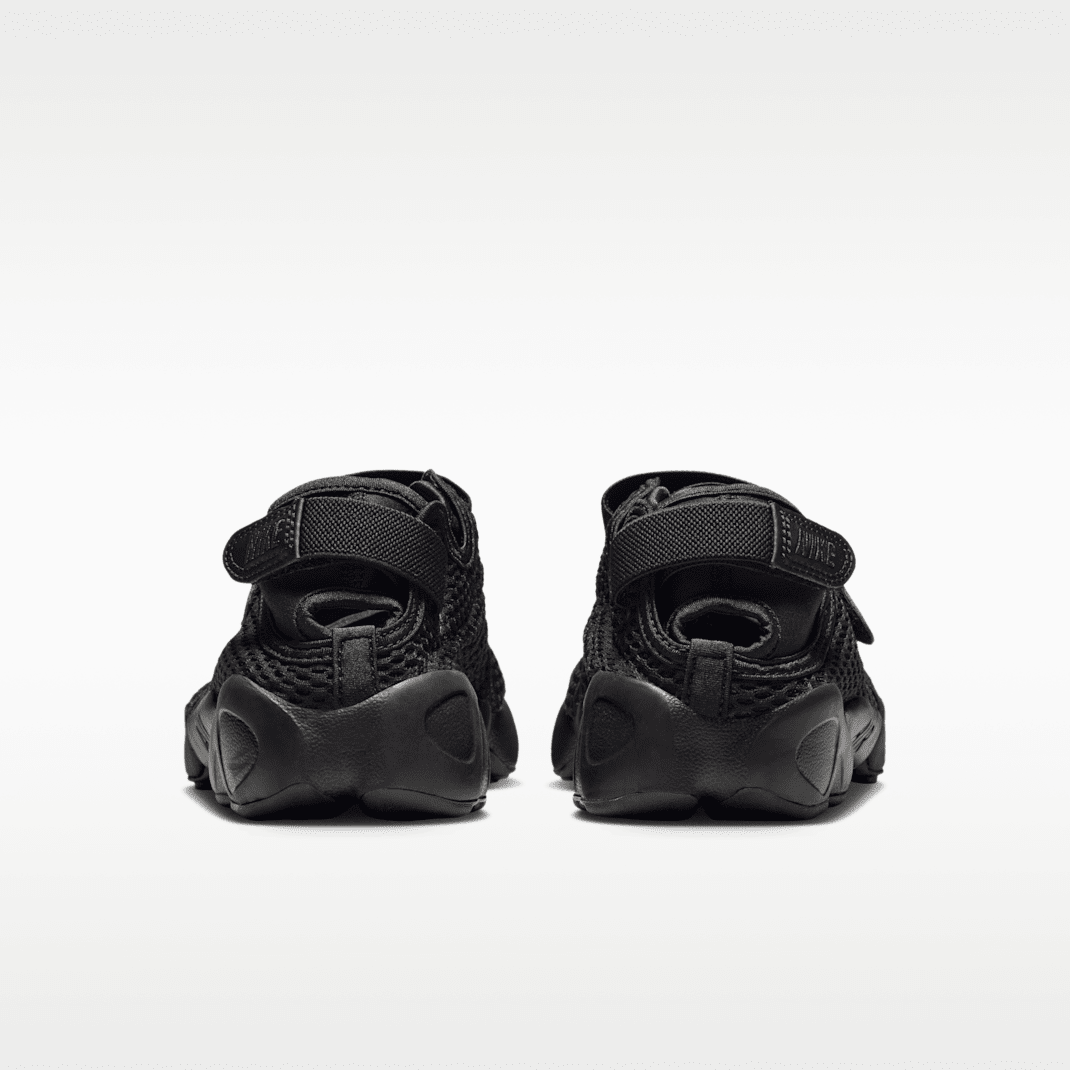 Black/White/Black
