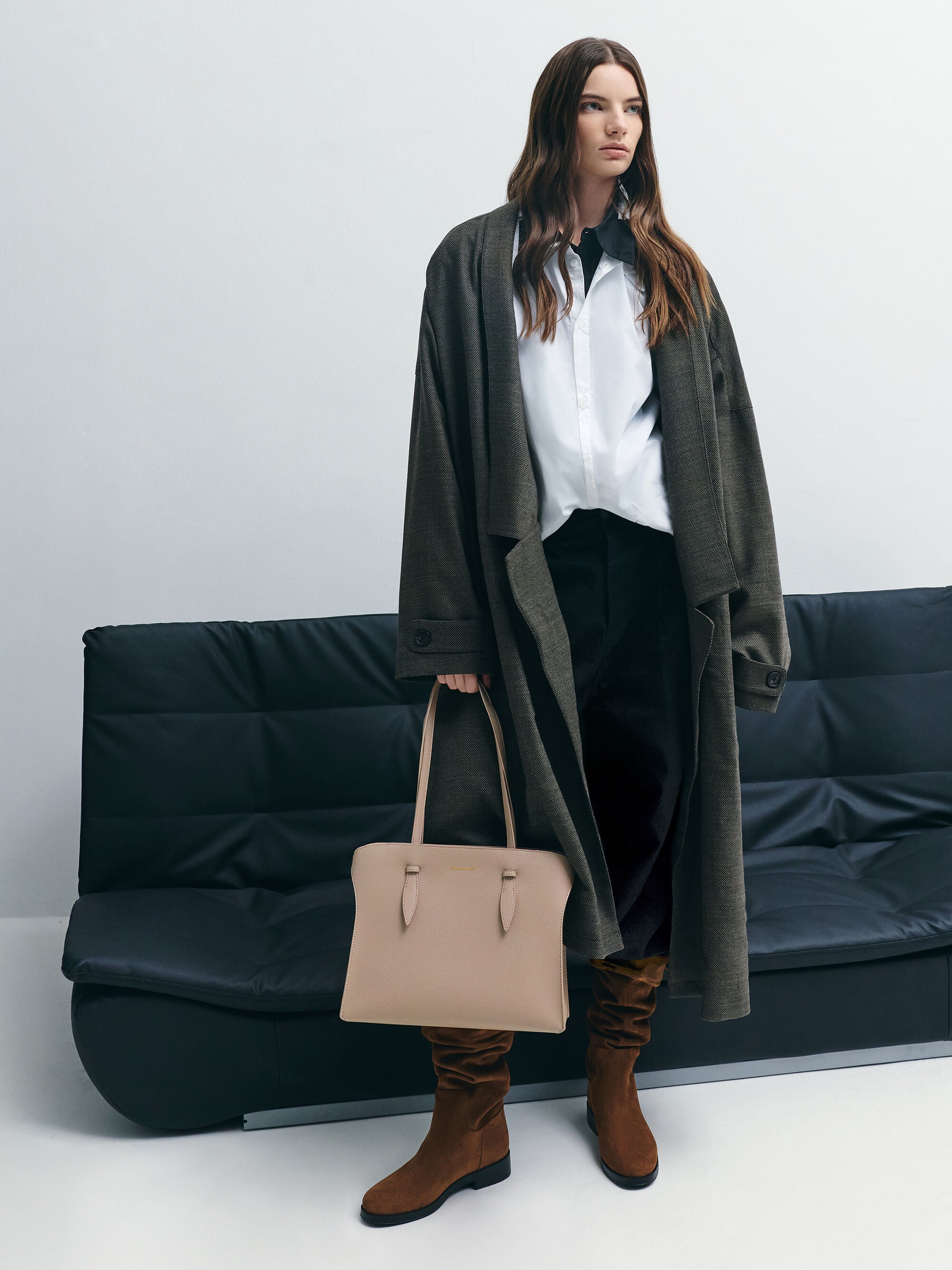 Taupe