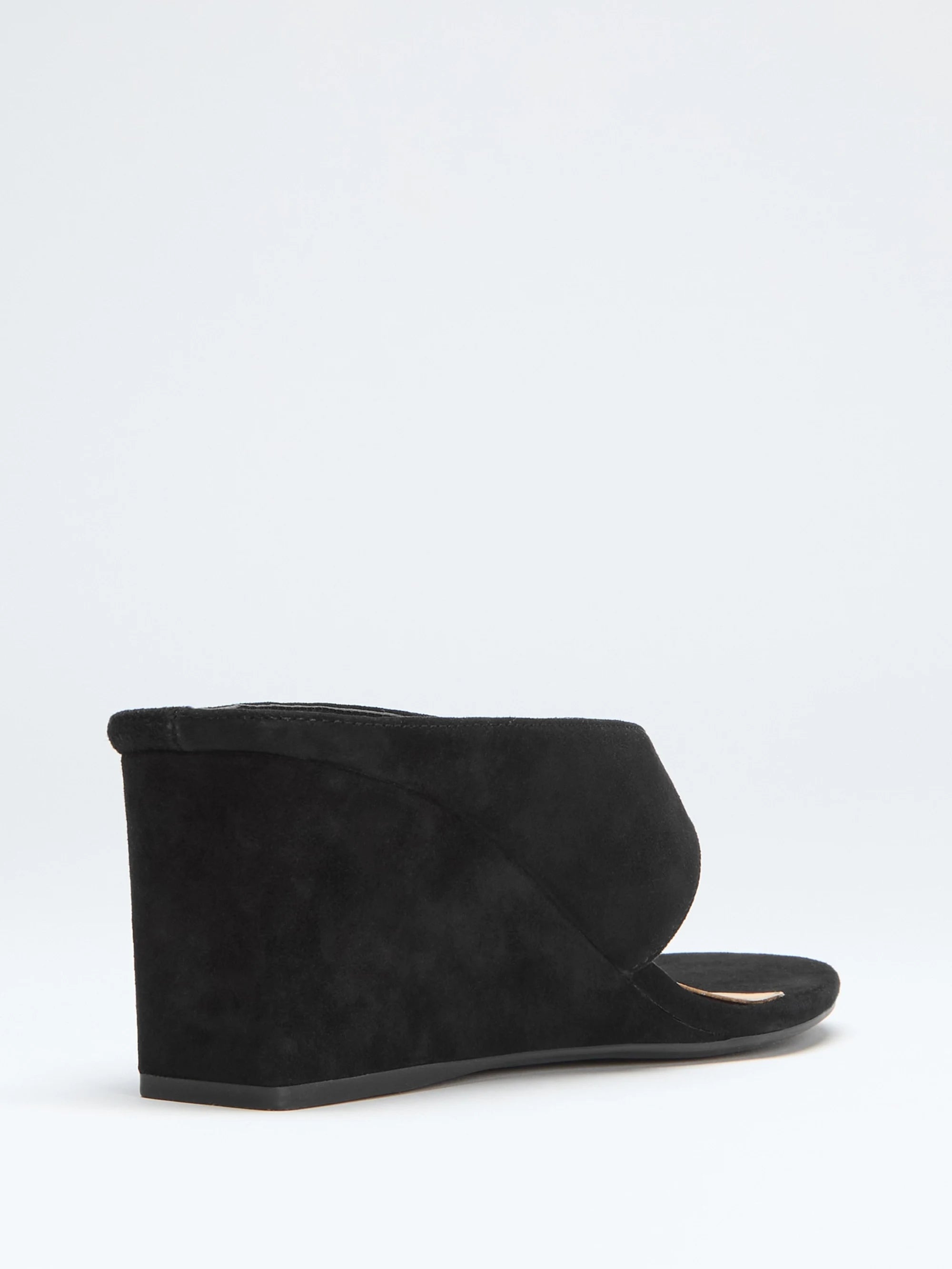 Black 001