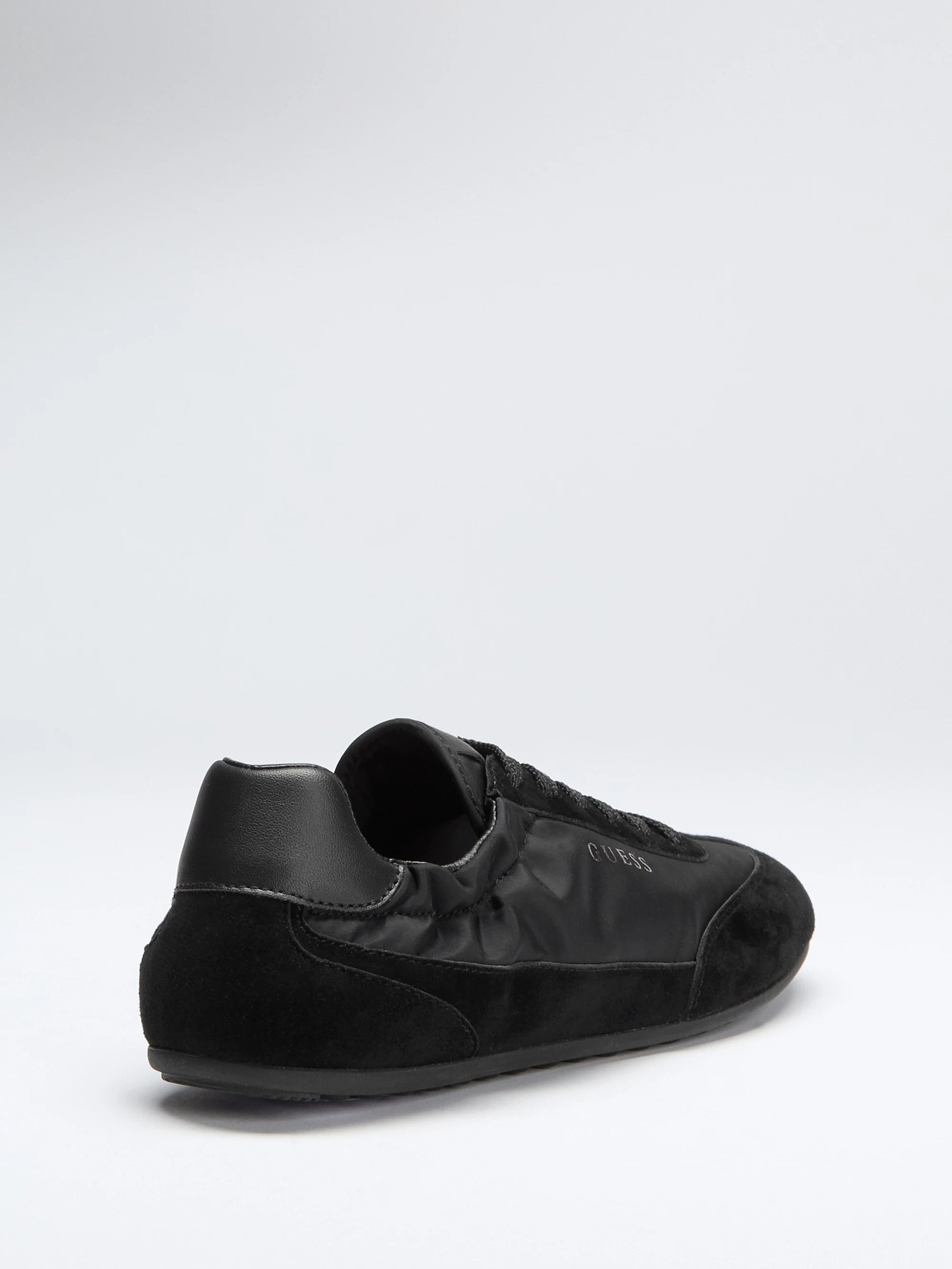 Black 002