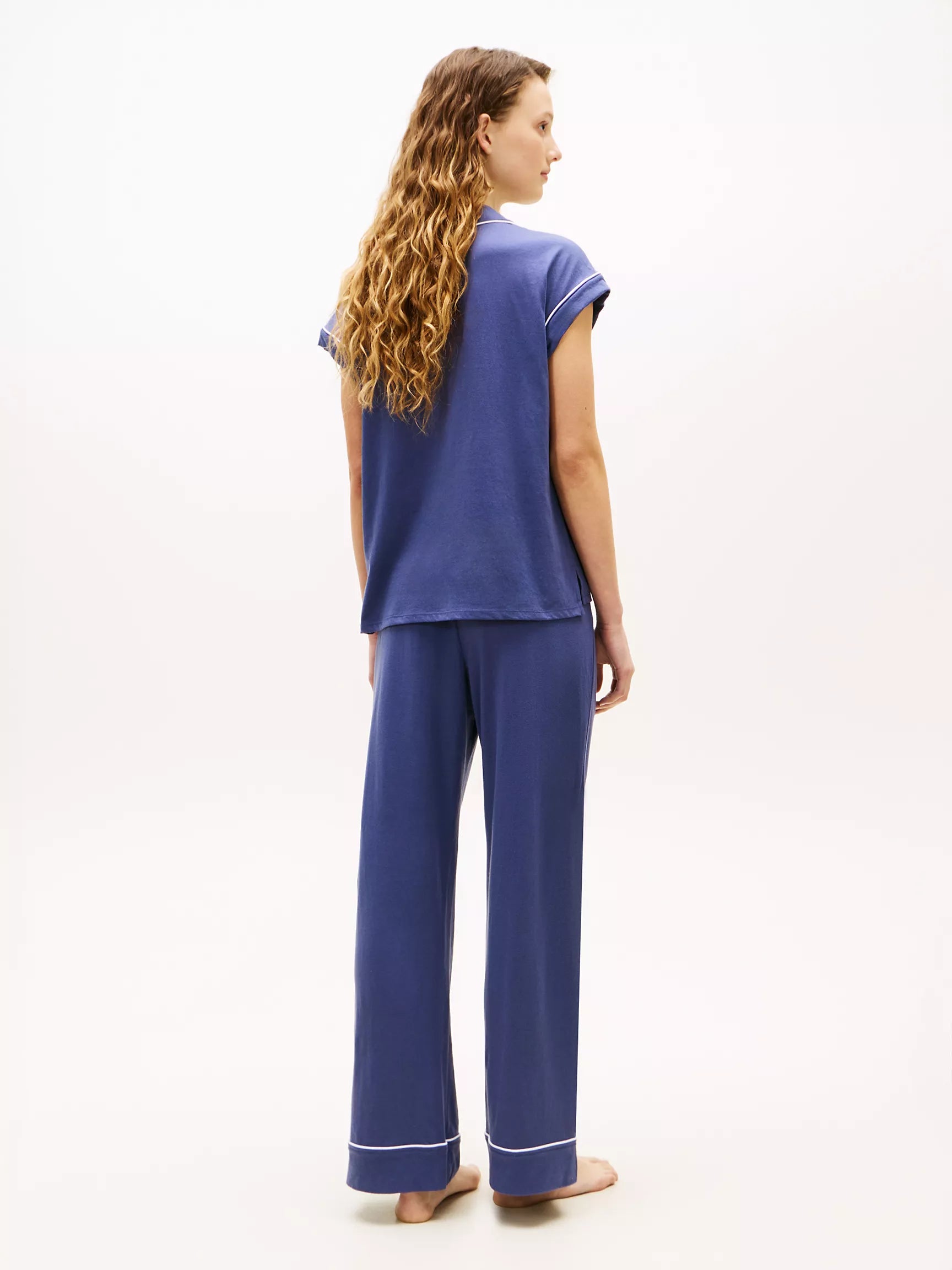 Crown Blue