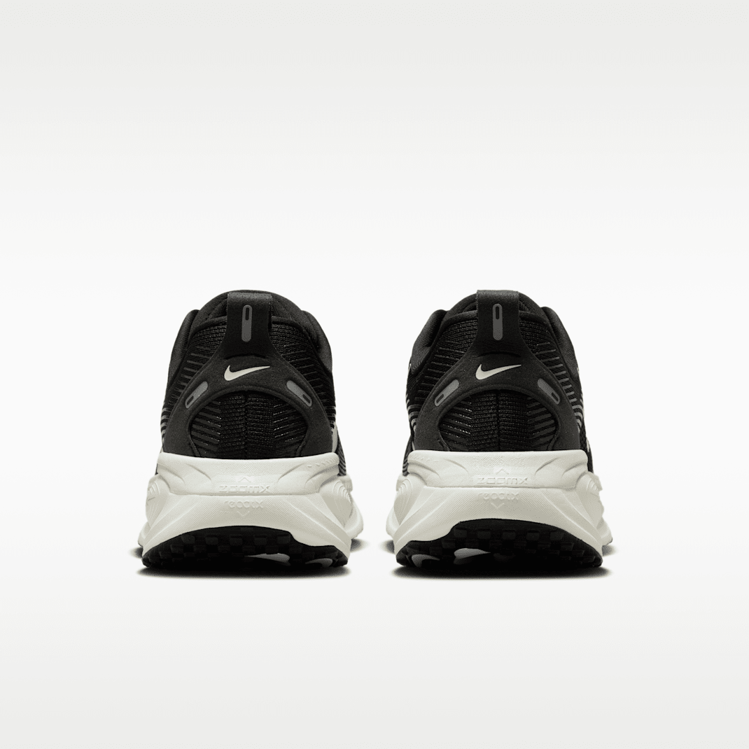 Black/Coconut Milk/Light Iron Ore/Summit White
