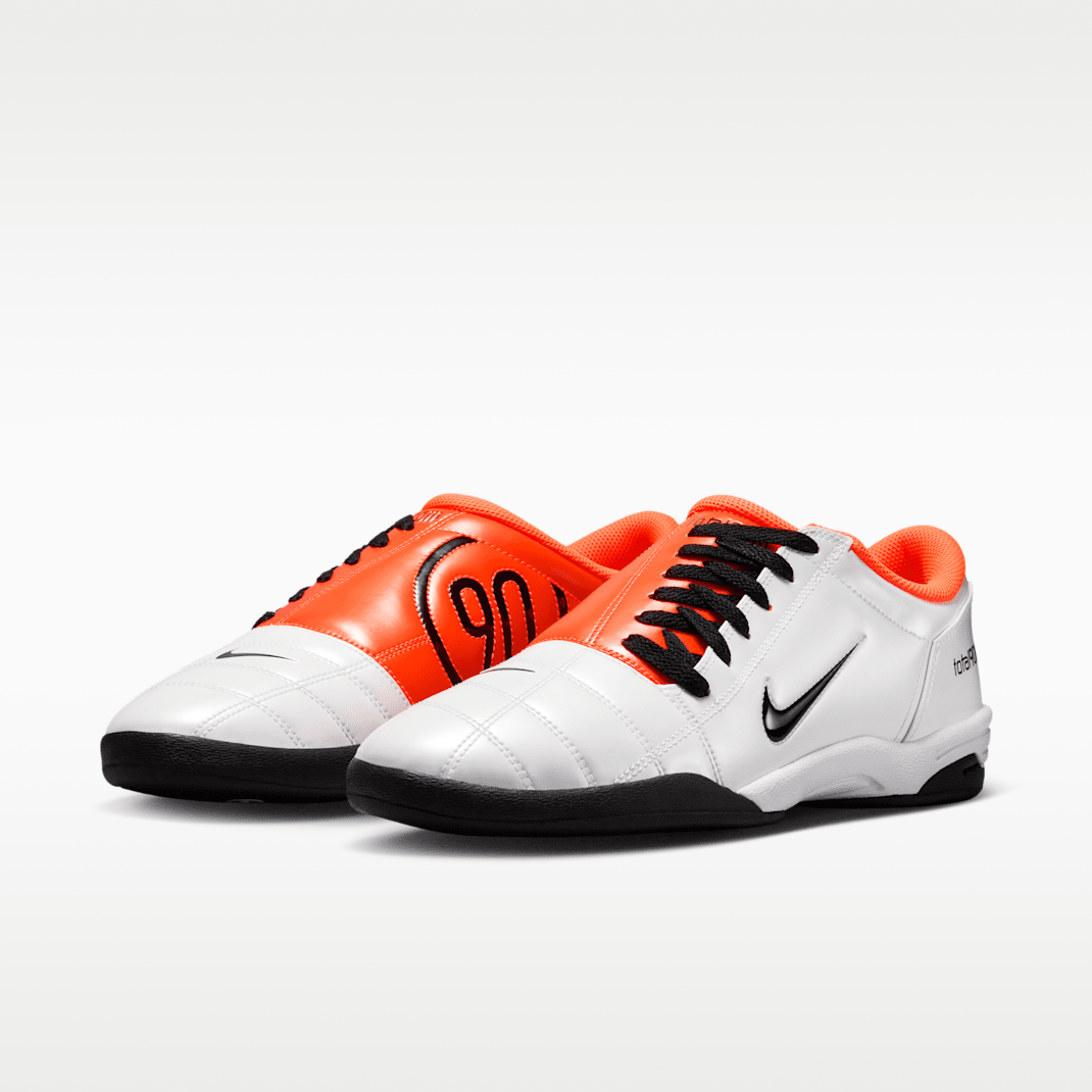 White/Total Orange/Black