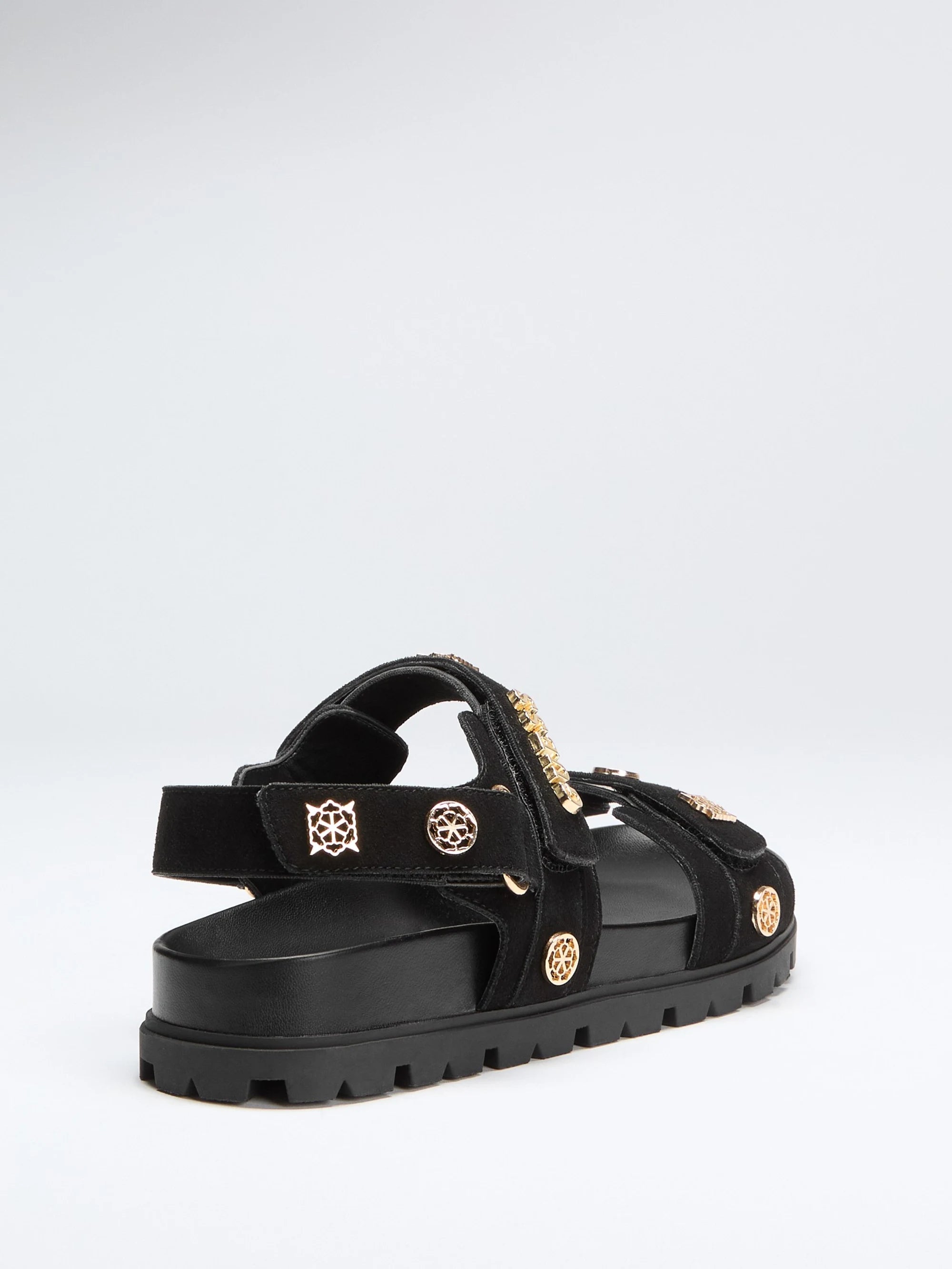 Black 001