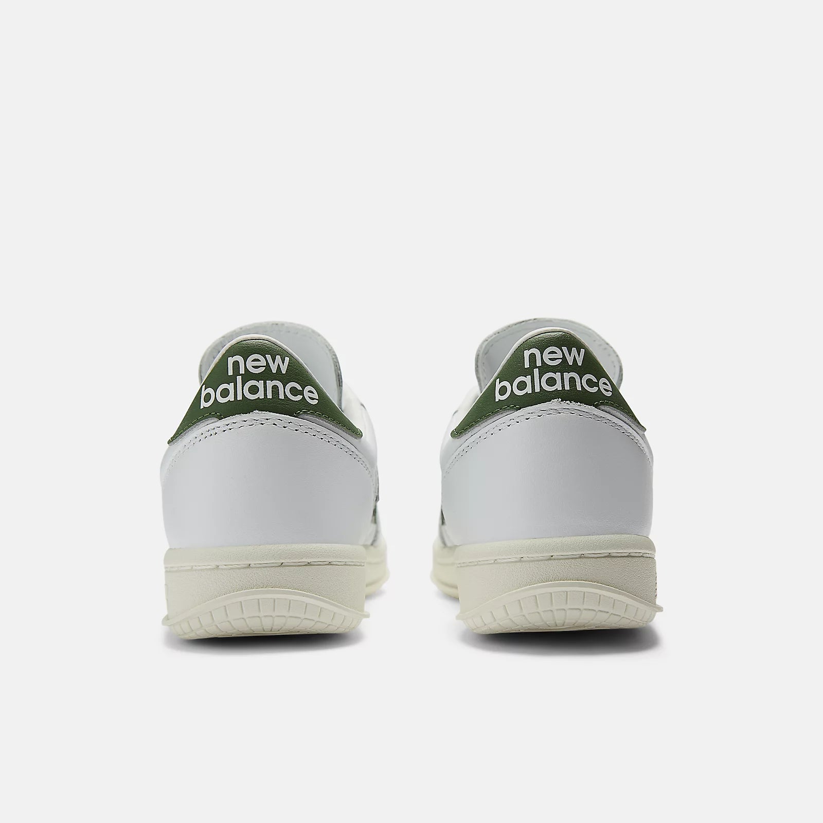 Nb 103 White With Dark Alpine Green