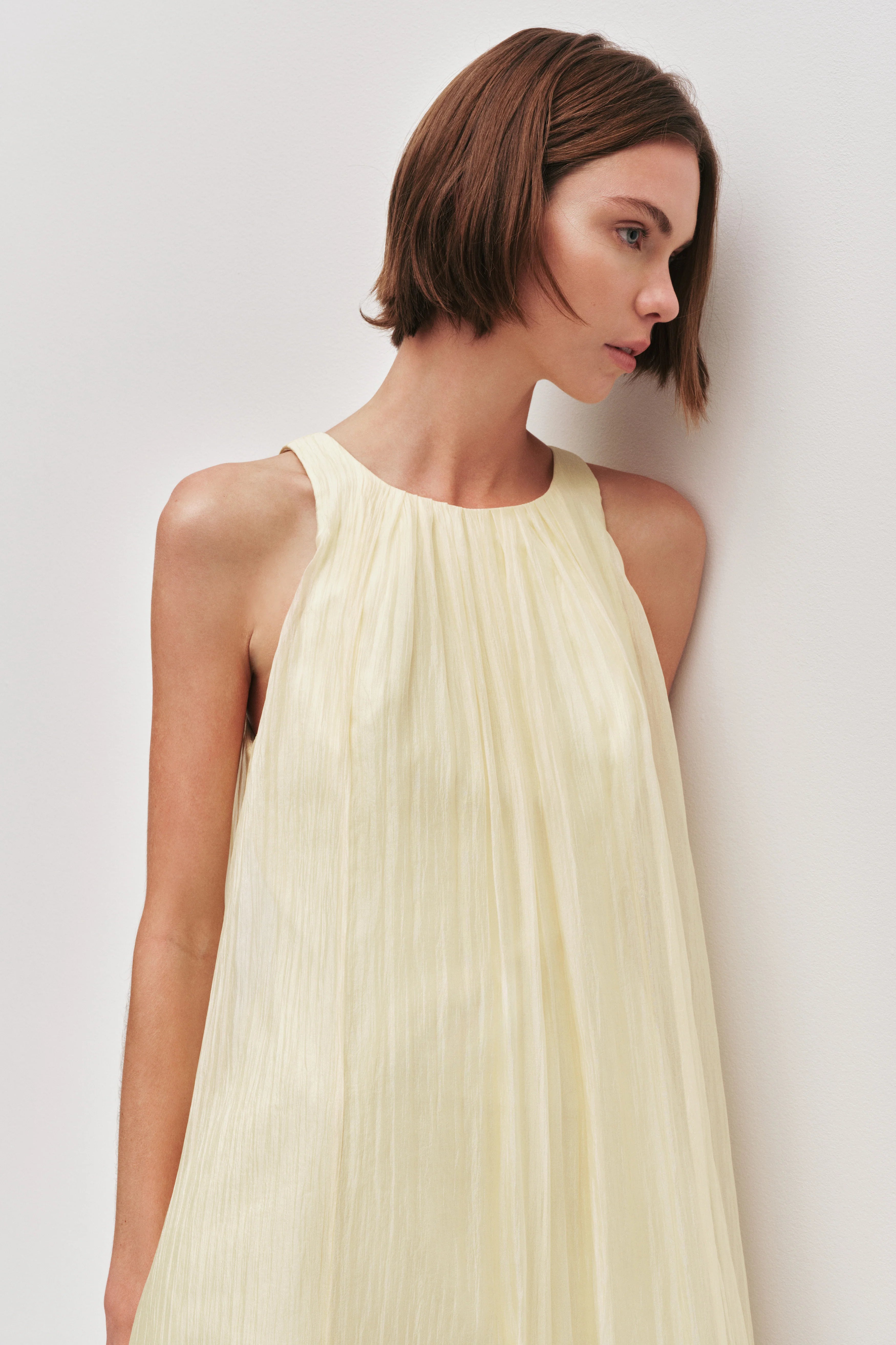 PASTEL YELLOW