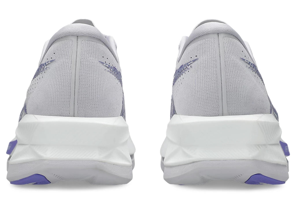 Lilac Hint/White